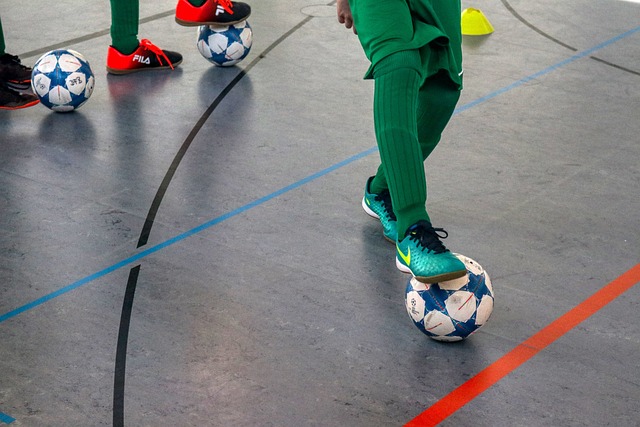 从小便在篮 从小便在篮